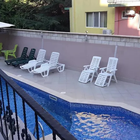 студия в комплексе Rozali Apartment Warna