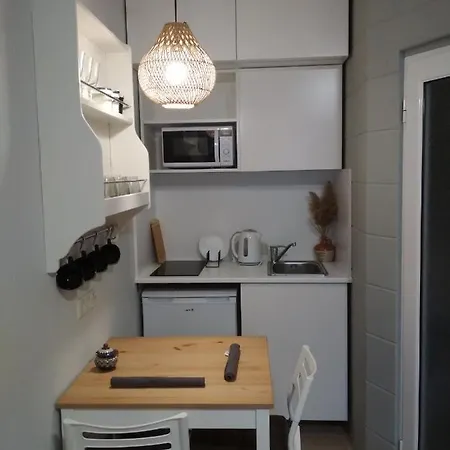 студия в комплексе Rozali Apartment Warna
